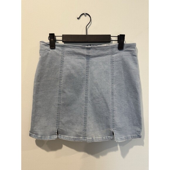 Le Lis Collection Skirt Womens Medium Denim Stretch Concert Travel Vacation - Picture 1 of 5